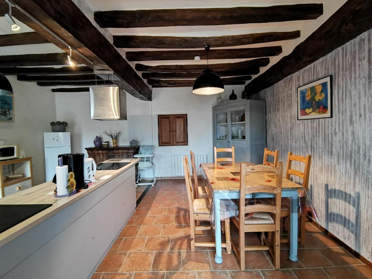 Aux Acacias Villa Braye-sous-Faye Exterior foto